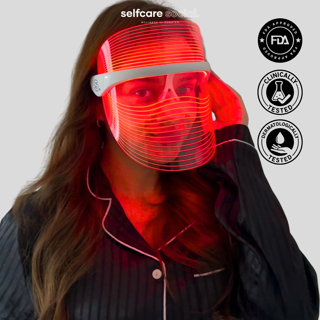 Social Skin 3-in-1 LED Light Therapy Face Mask